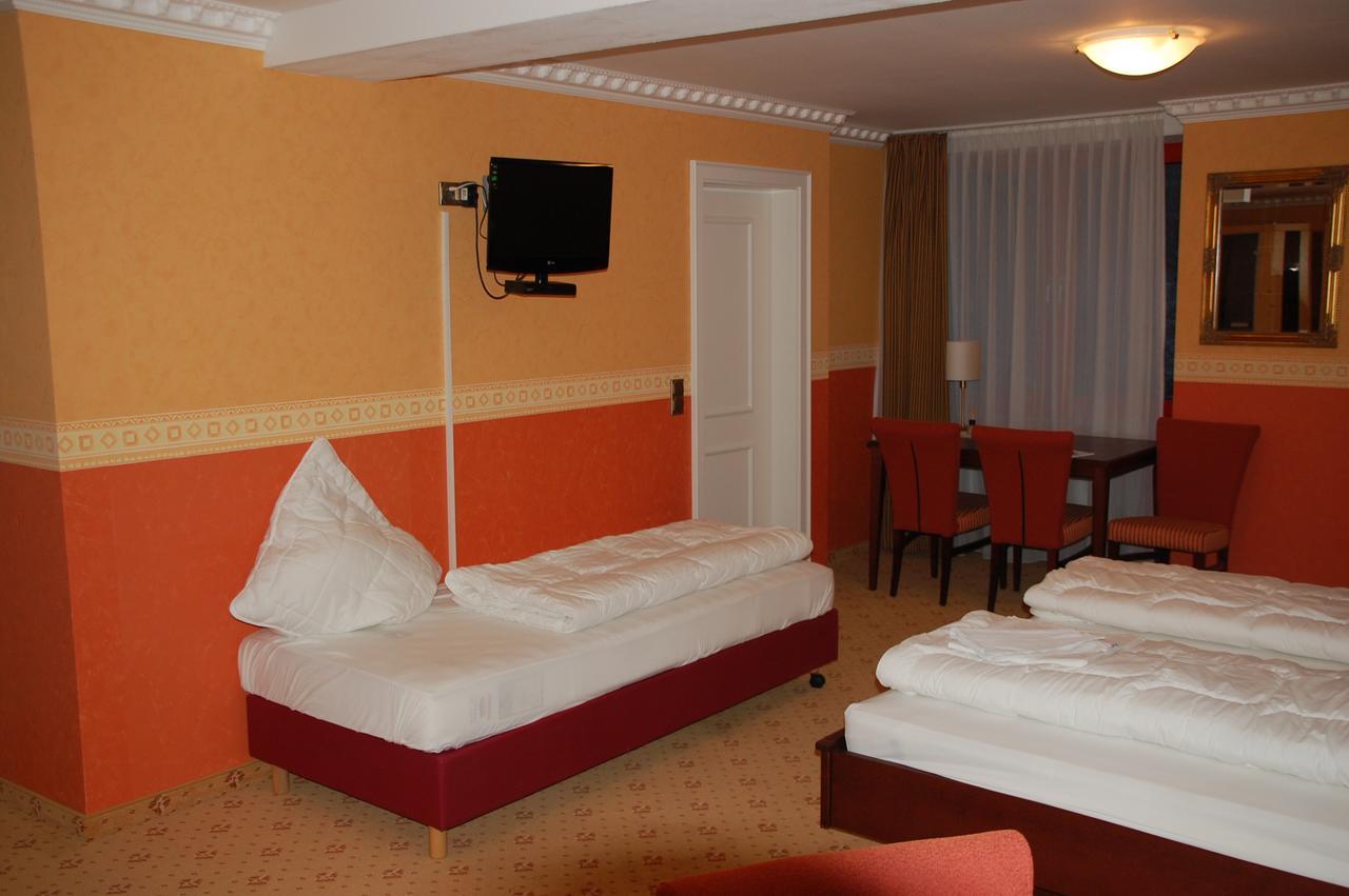 Kegel Tanz Palast Winterberg Hotell Exteriör bild