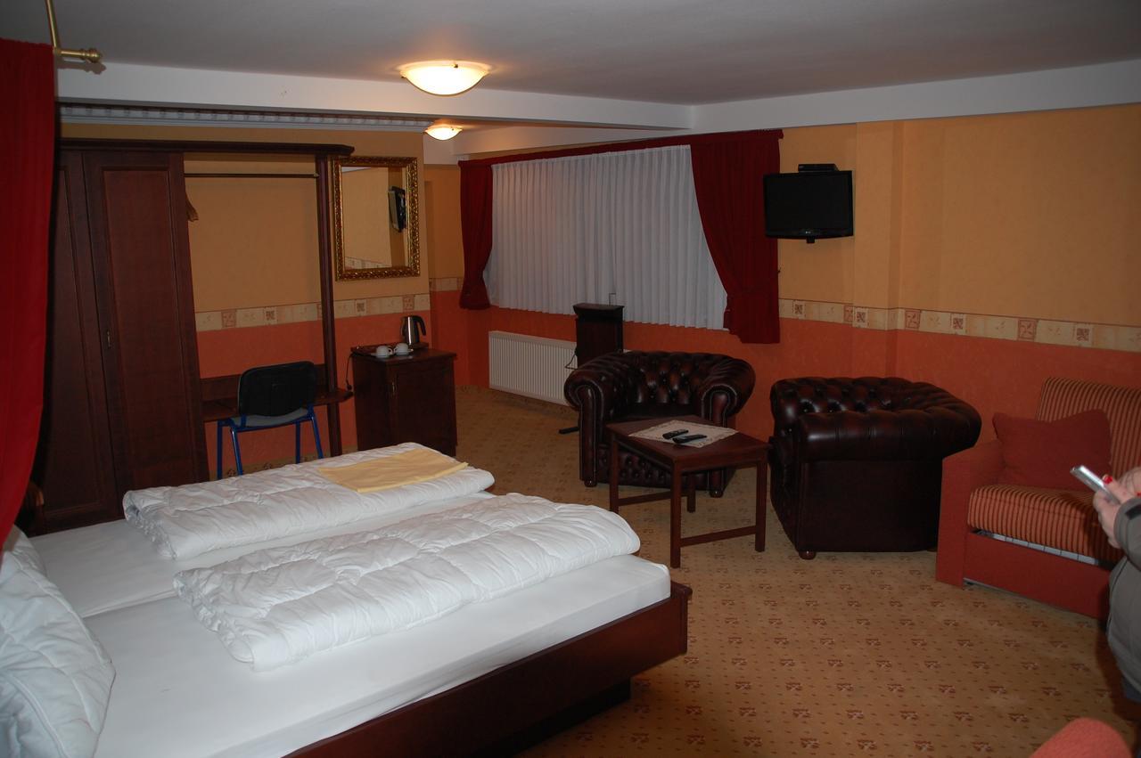 Kegel Tanz Palast Winterberg Hotell Exteriör bild