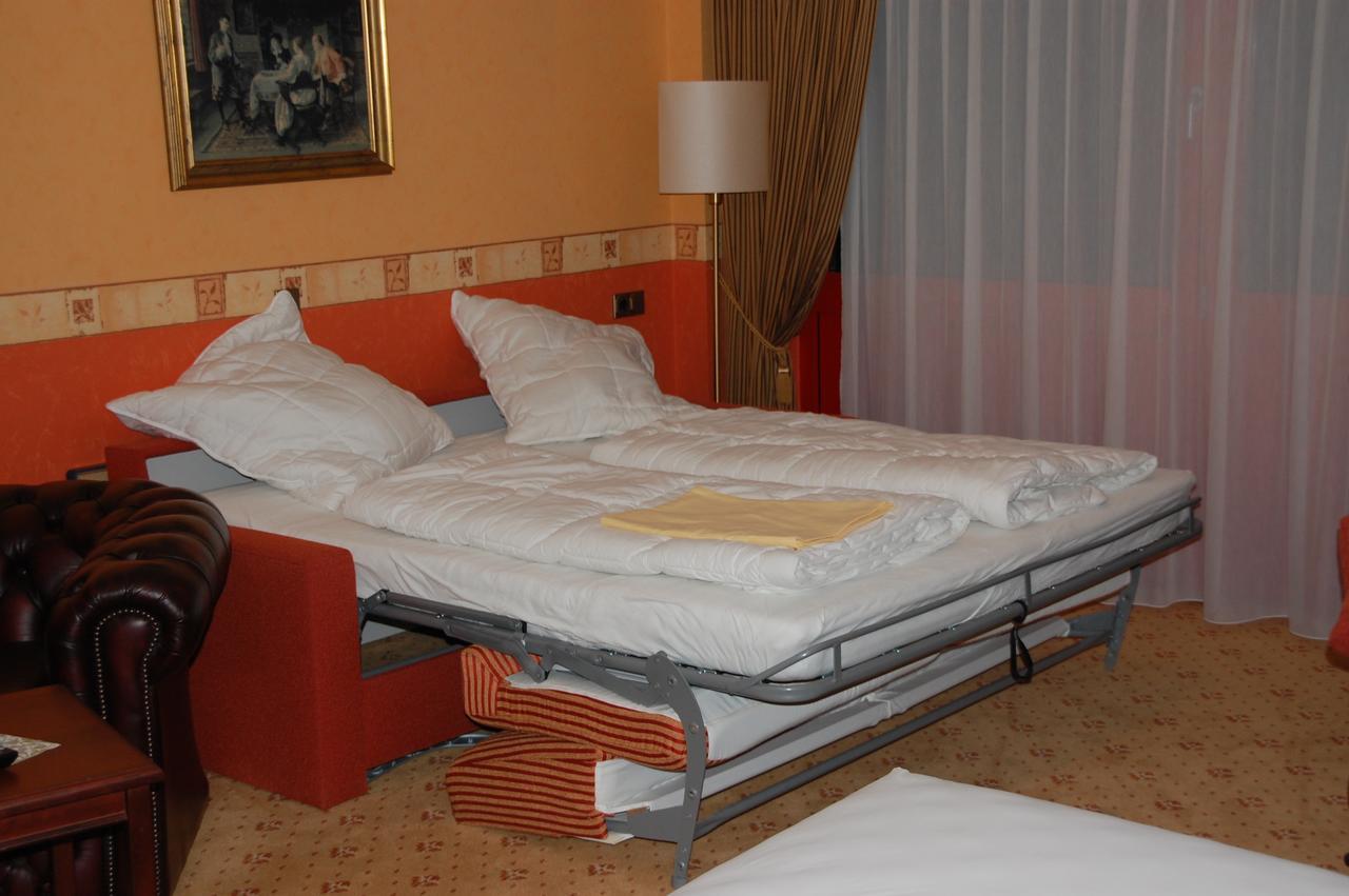 Kegel Tanz Palast Winterberg Hotell Exteriör bild