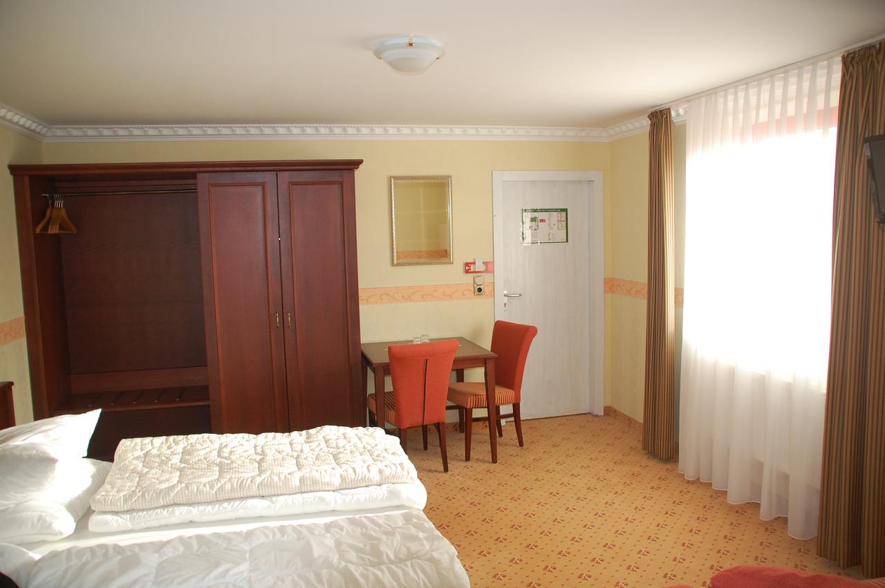 Kegel Tanz Palast Winterberg Hotell Exteriör bild